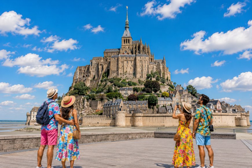 Cultural Journeys: Travel Beyond the Selfie